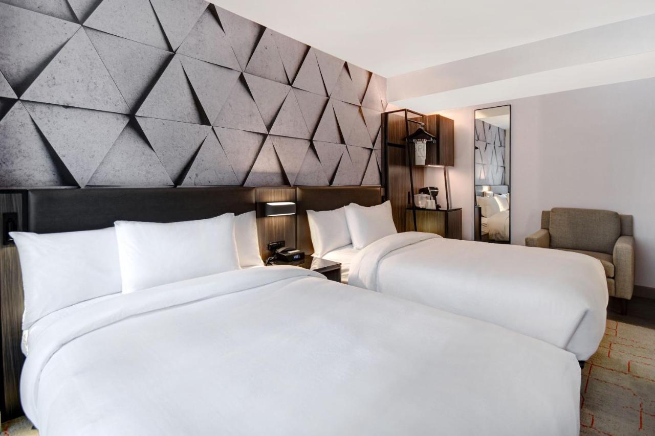 Springhill Suites By Marriott New York Midtown Manhattan/Park Ave מראה חיצוני תמונה